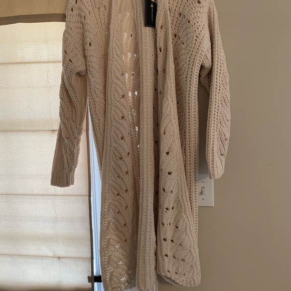 moon & madison Cream Cable Knit Cardigan - Picture 2 of 4